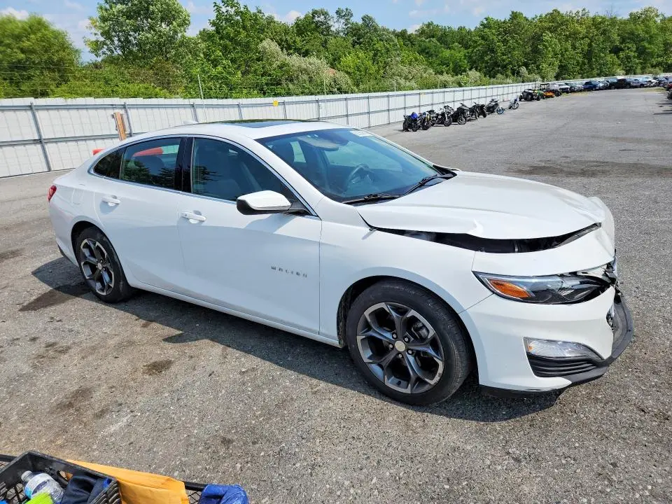 2023 CHEVROLET MALIBU LT  