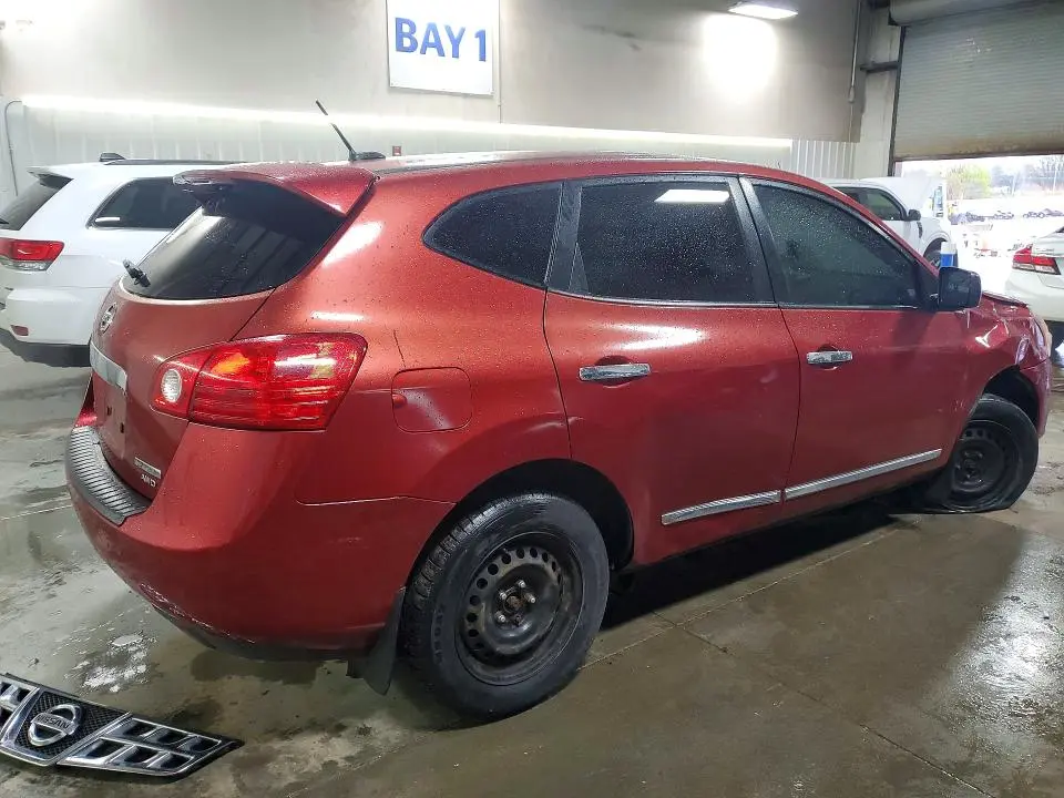 2012 NISSAN ROGUE S  
