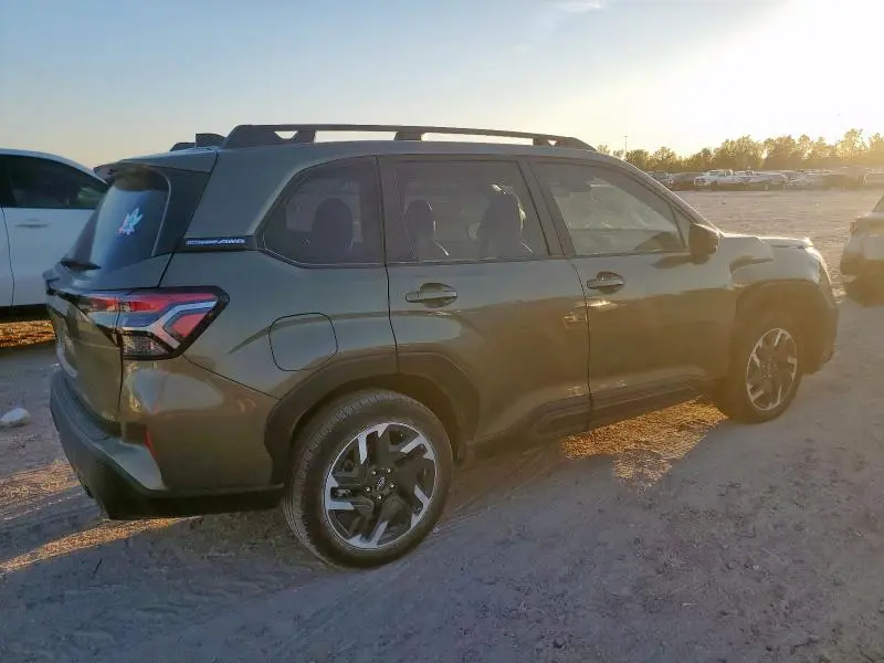 2025 SUBARU FORESTER LIMITED  