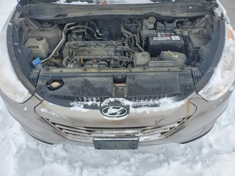 2011 HYUNDAI TUCSON GL  