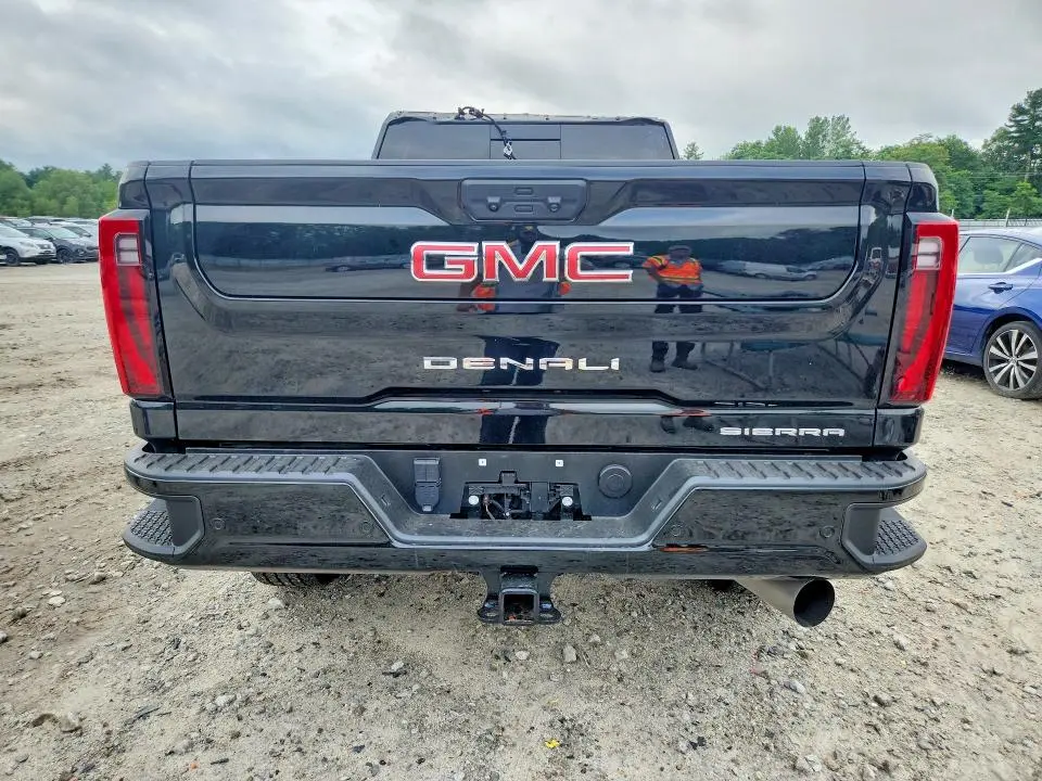 2024 GMC SIERRA K2500 DENALI  