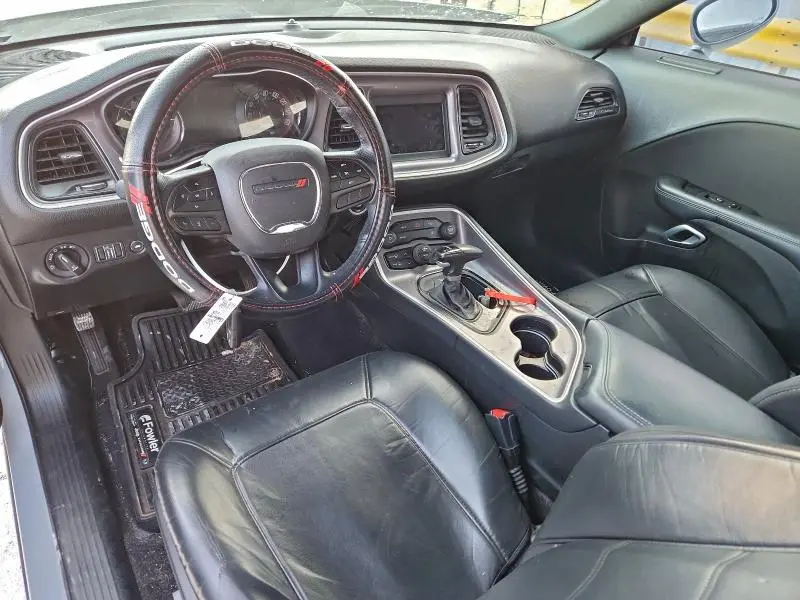 2022 DODGE CHALLENGER SXT  