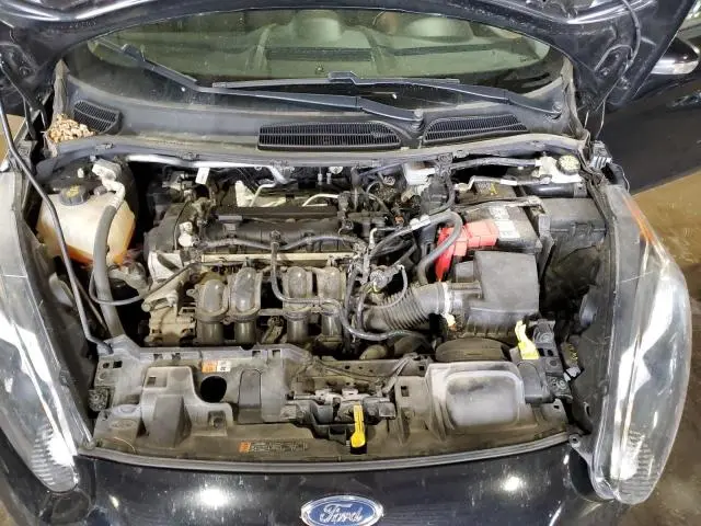 2018 FORD FIESTA SE  