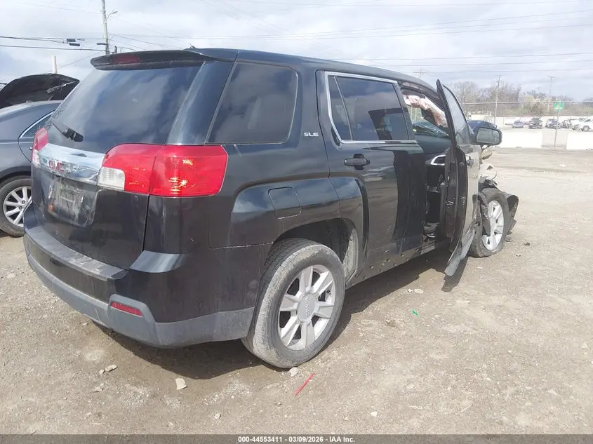 2013 GMC TERRAIN SLE-1