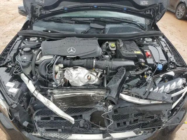 2015 MERCEDES-BENZ GLA 250 4MATIC  