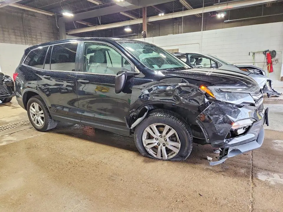 2016 HONDA PILOT LX  