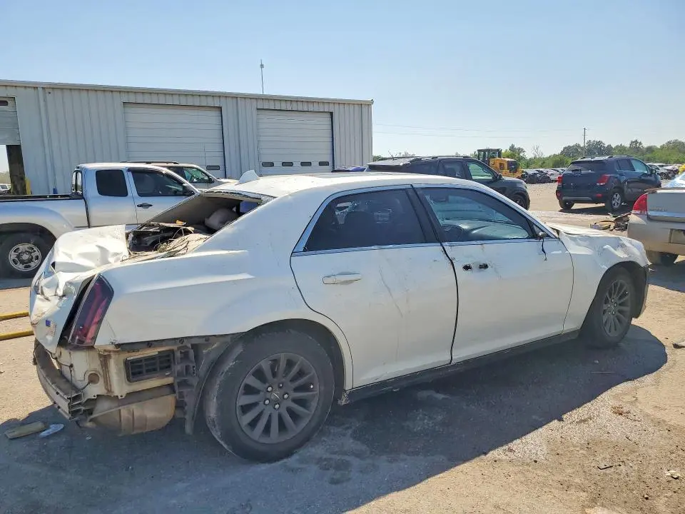 2013 CHRYSLER 300   