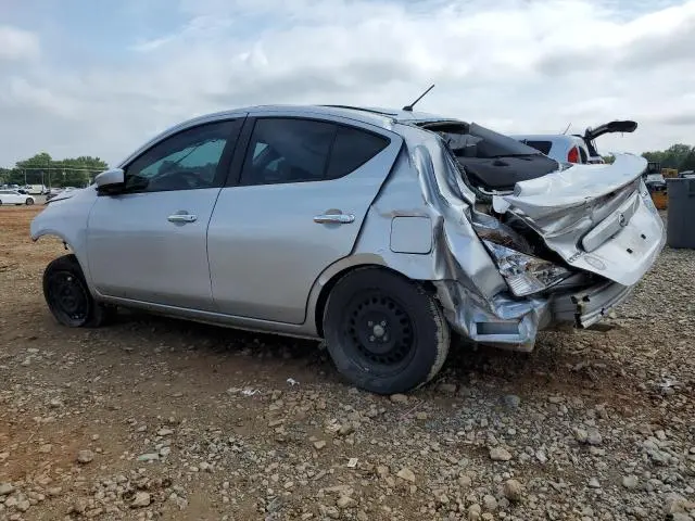2019 NISSAN VERSA S