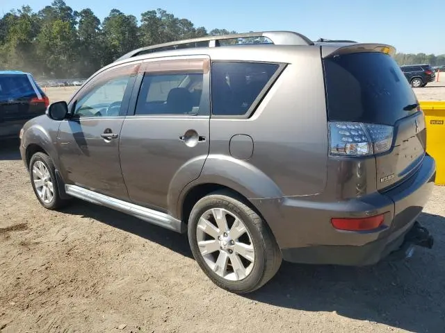 2011 MITSUBISHI OUTLANDER SE  
