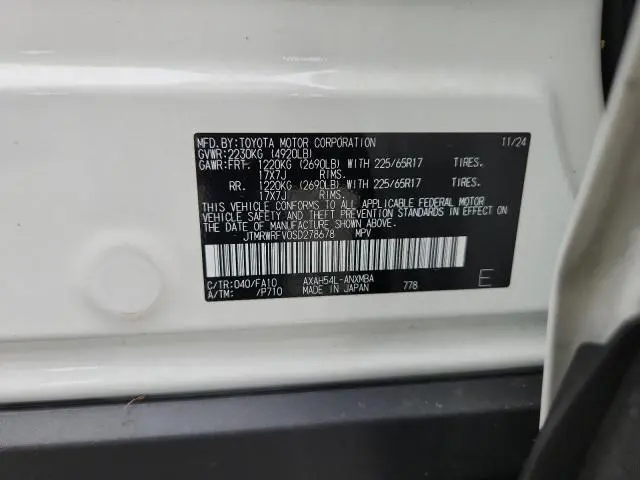 2025 TOYOTA RAV4 XLE  