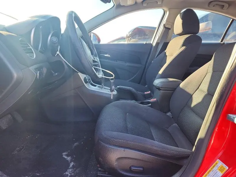 2015 CHEVROLET CRUZE LT  