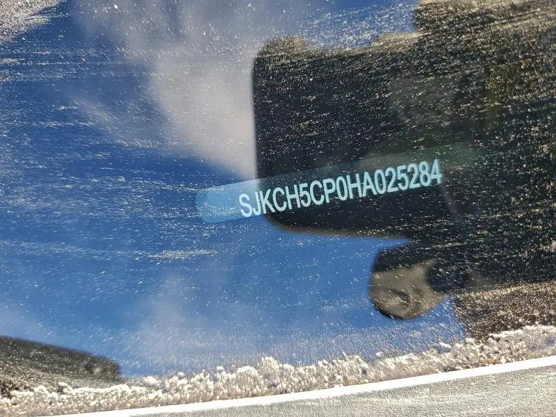 2017 INFINITI QX30 BASE  