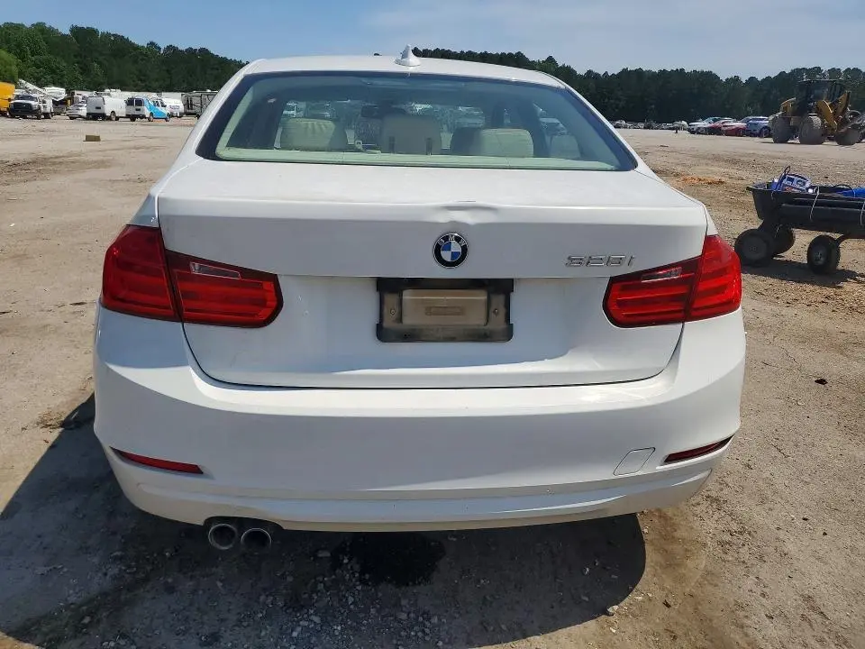 2013 BMW 328 I  