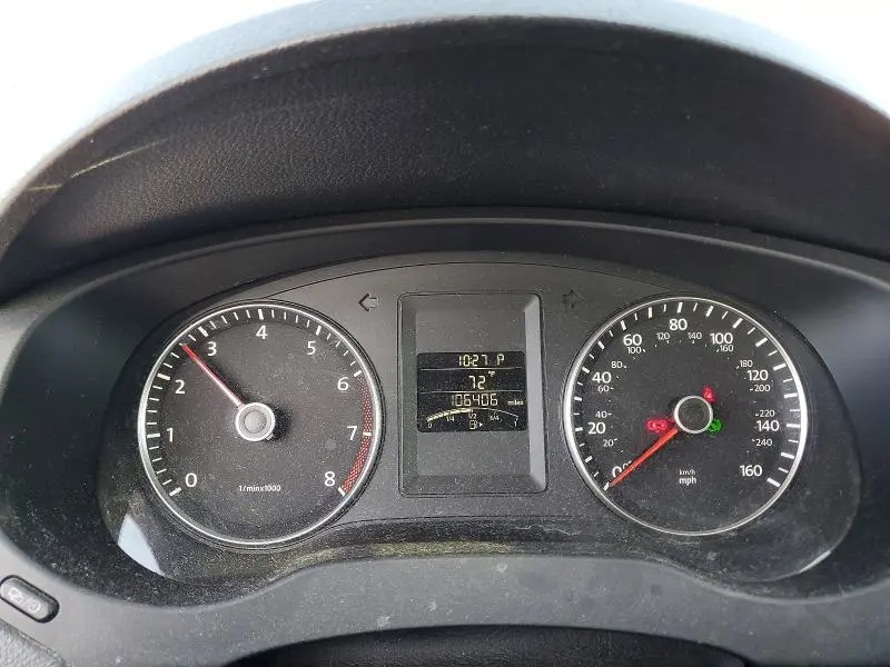 2012 VOLKSWAGEN JETTA SE  