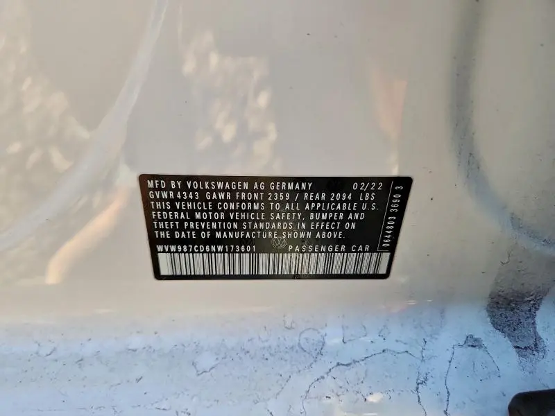 2022 VOLKSWAGEN GTI SE  