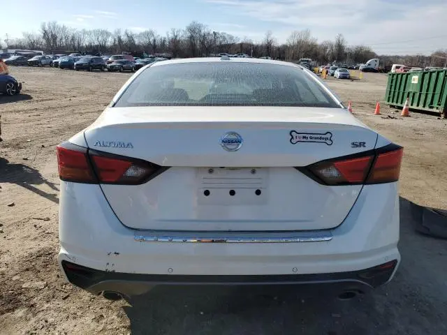 2021 NISSAN ALTIMA SR  
