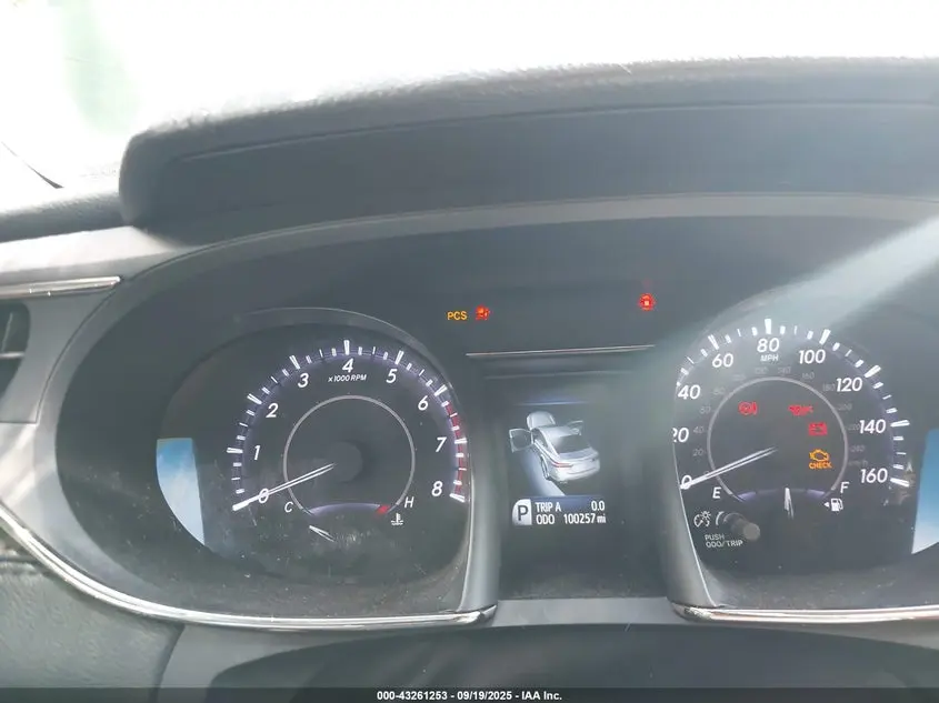 2015 TOYOTA AVALON LIMITED