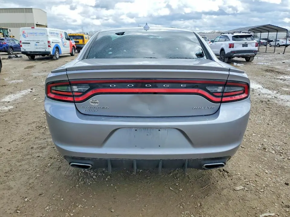 2016 DODGE CHARGER SXT  