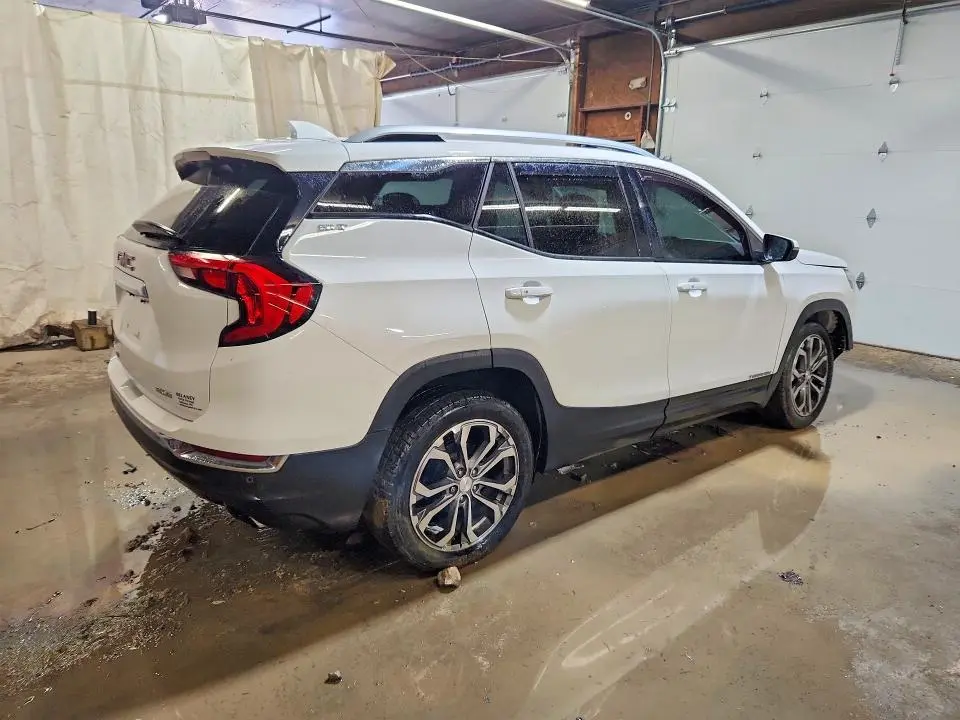 2018 GMC TERRAIN SLT  