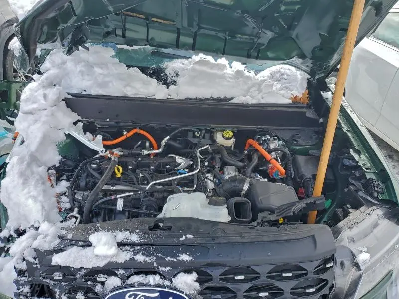 2025 FORD MAVERICK LARIAT  