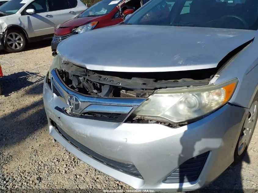 2012 TOYOTA CAMRY LE