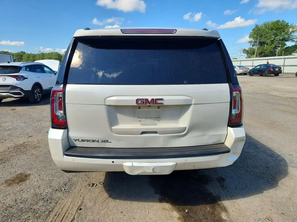 2015 GMC YUKON XL C1500 SLT  