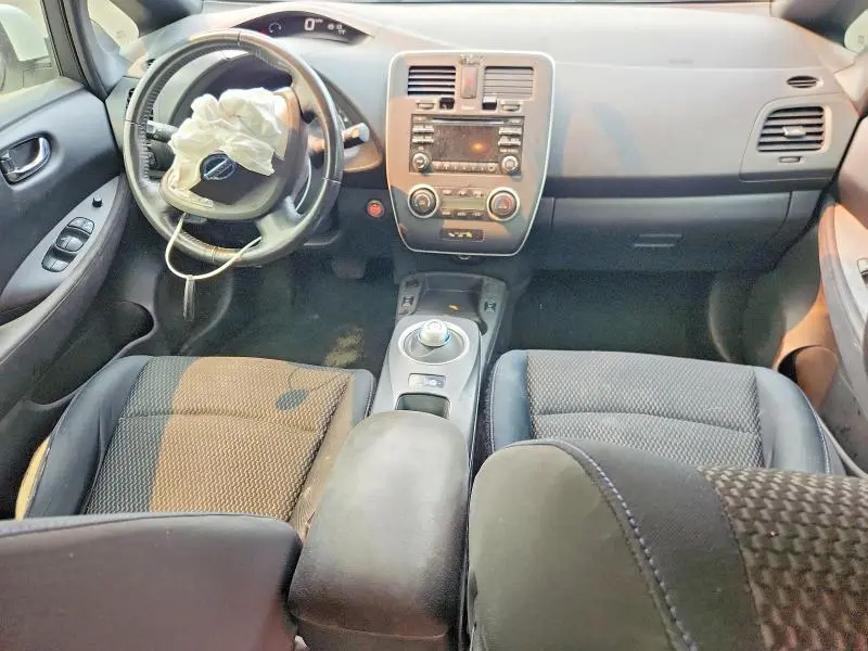 2013 NISSAN LEAF S  