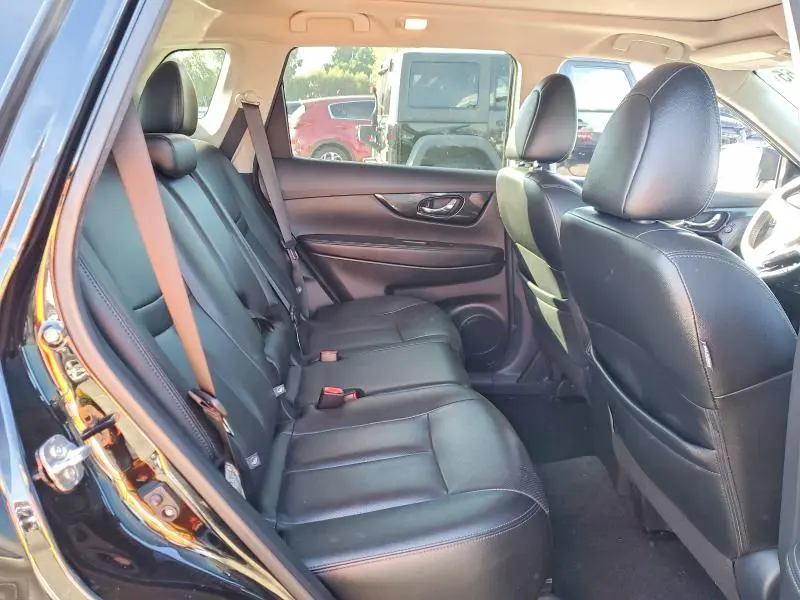 2020 NISSAN ROGUE SL  