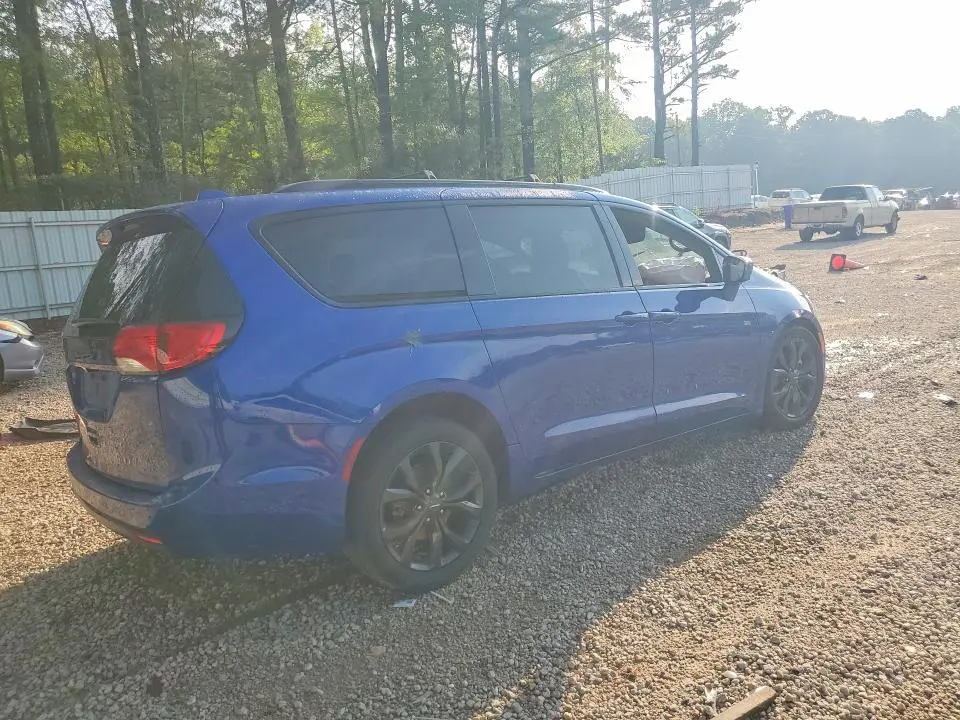 2019 CHRYSLER PACIFICA TOURING L PLUS  