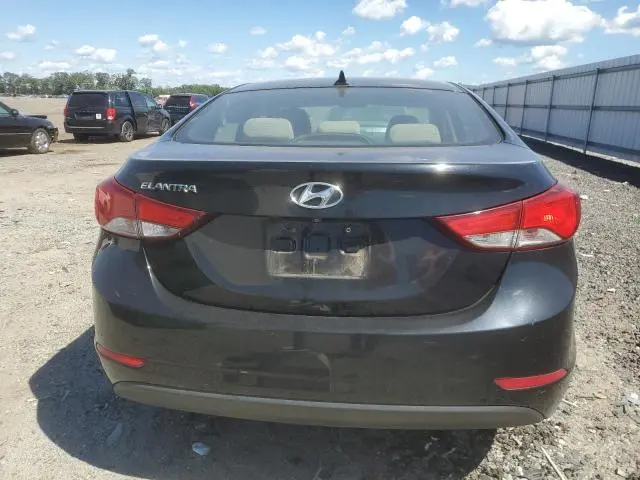 2014 HYUNDAI ELANTRA SE  