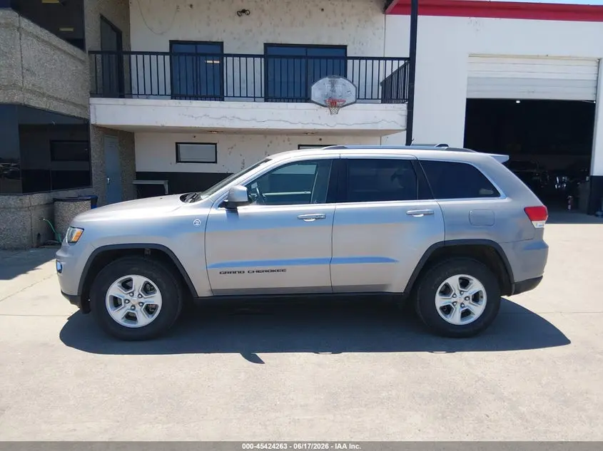 2017 JEEP GRAND CHEROKEE LAREDO 4X4
