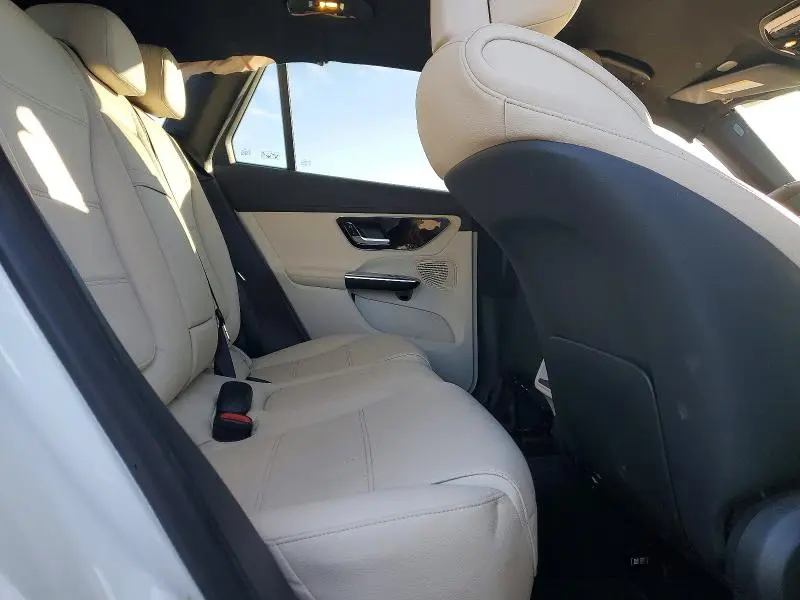 2025 MERCEDES-BENZ GLC 350E  