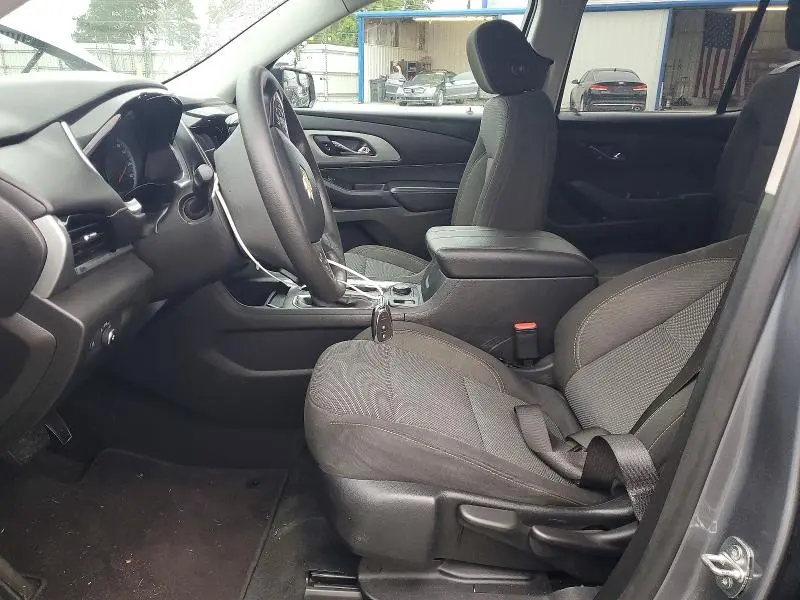 2021 CHEVROLET TRAVERSE LS  