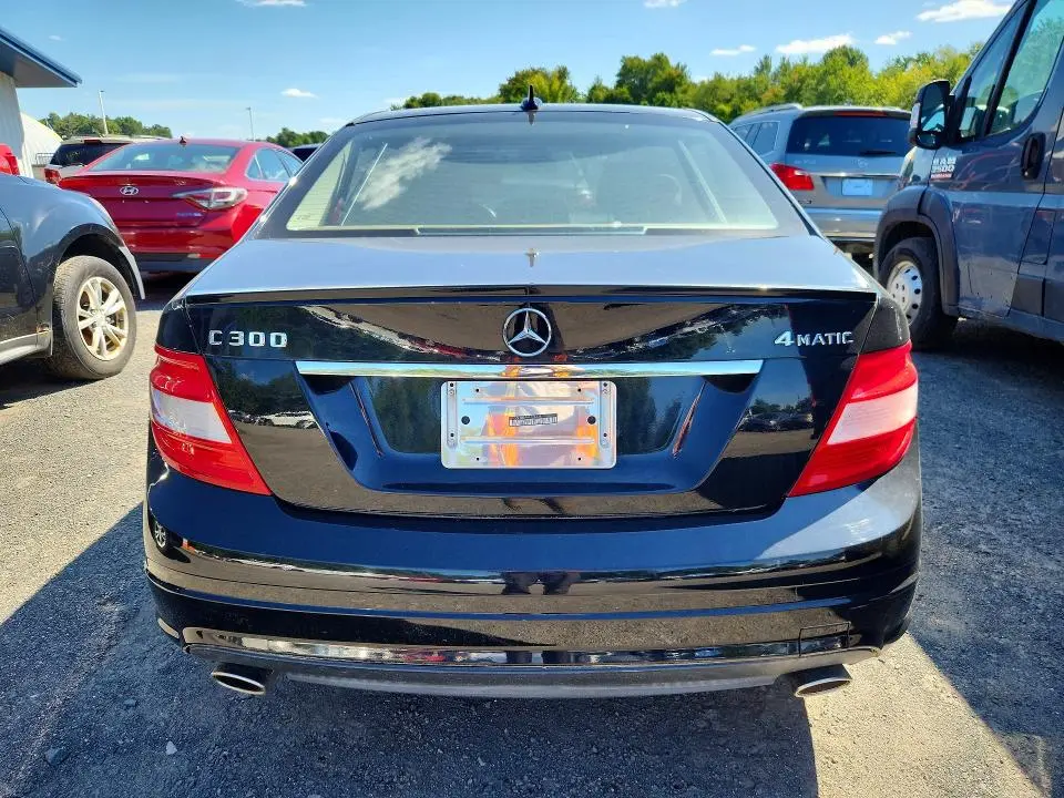 2011 MERCEDES-BENZ C 300 4MATIC  