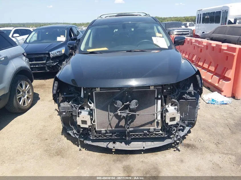 2017 NISSAN PATHFINDER PLATINUM