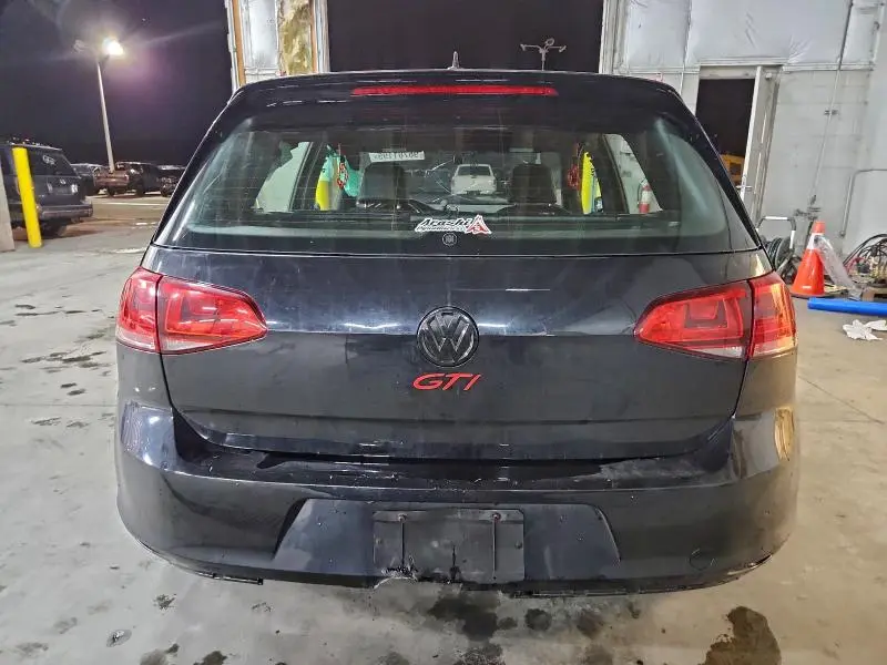 2017 VOLKSWAGEN GTI S/SE  