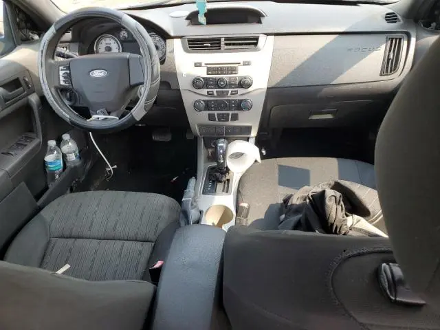 2010 FORD FOCUS SE  