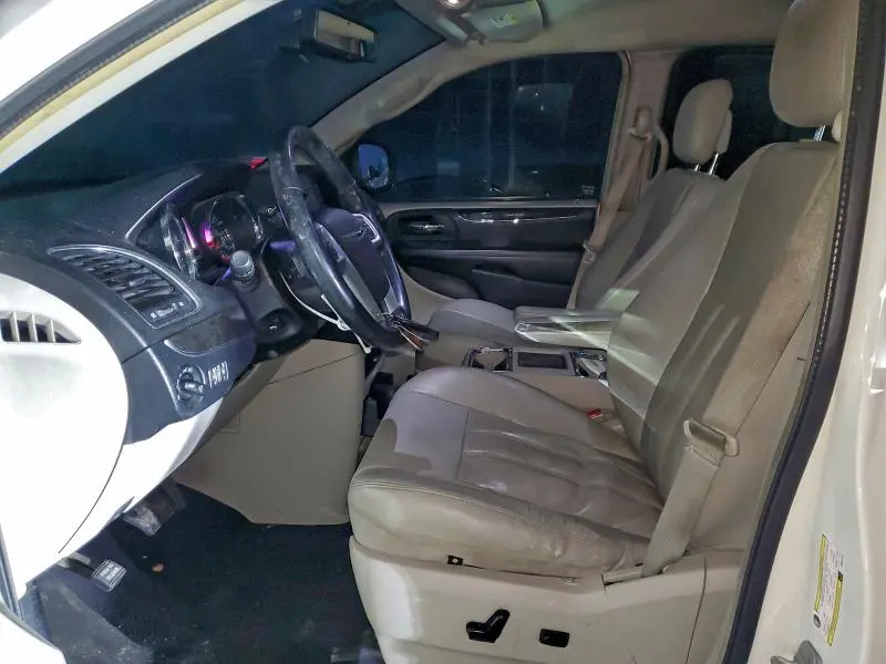 2013 CHRYSLER TOWN & COUNTRY TOURING L  