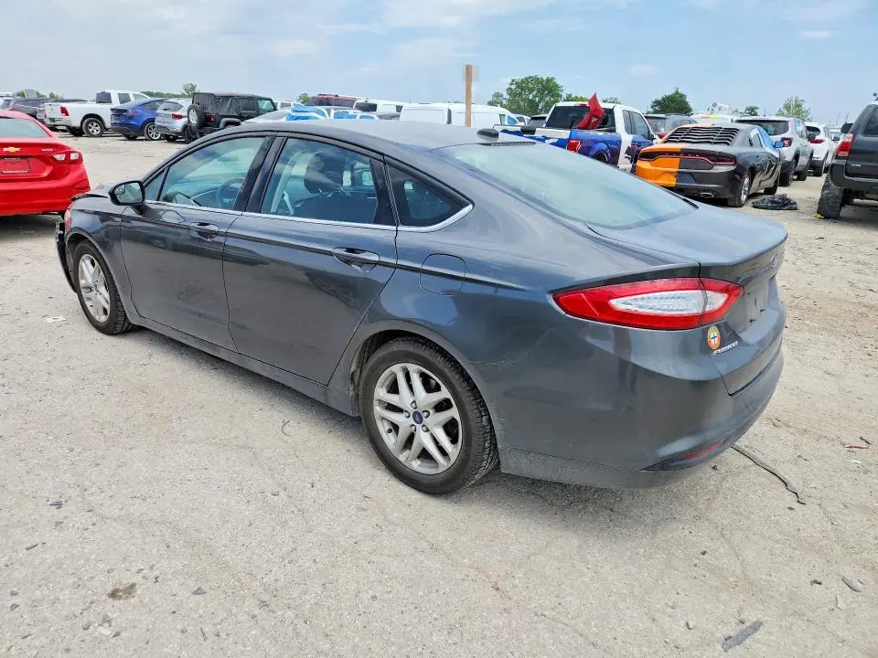 2015 FORD FUSION SE  