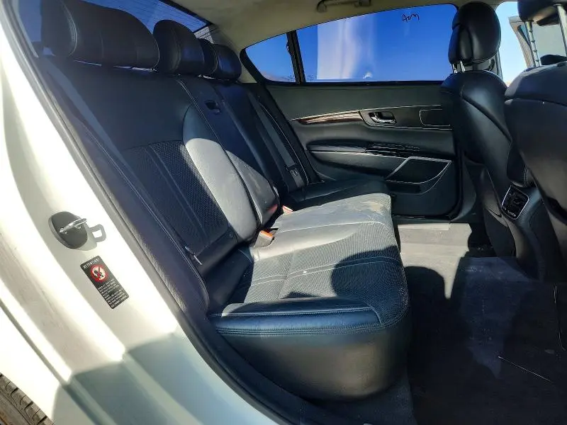 2015 KIA K900 LUXURY  