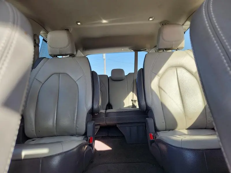 2017 CHRYSLER PACIFICA TOURING L  