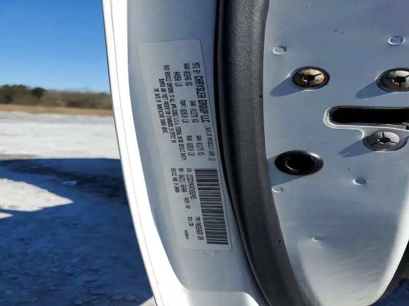 2012 DODGE CHALLENGER SXT  