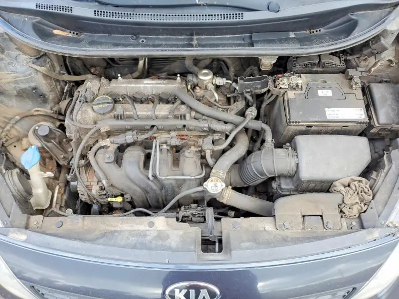 2015 KIA RIO LX  