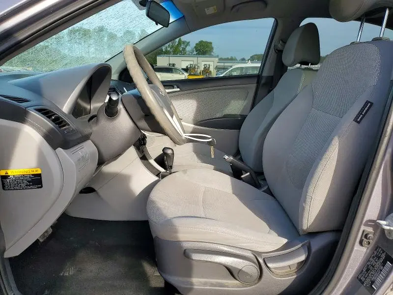 2014 HYUNDAI ACCENT GLS  