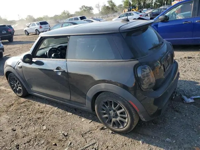 2017 MINI COOPER S  