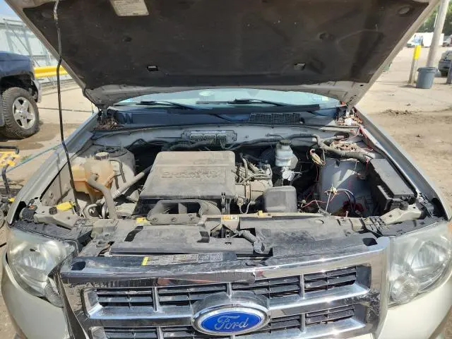 2011 FORD ESCAPE XLT  