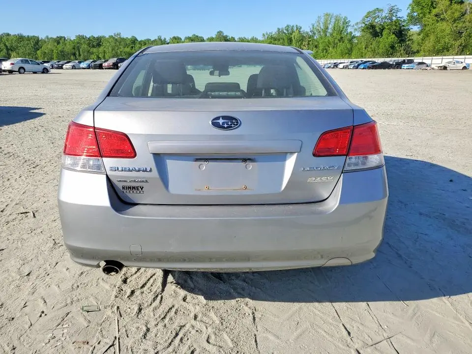 2011 SUBARU LEGACY 2.5I PREMIUM  