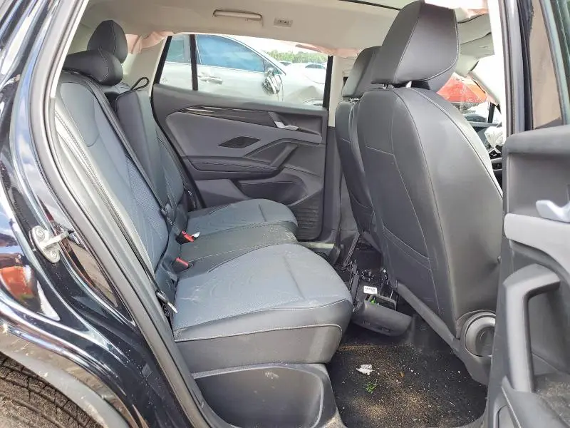 2025 VOLKSWAGEN TIGUAN SE  