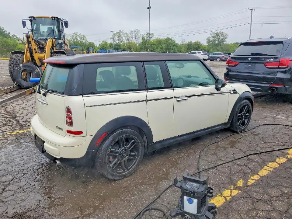 2013 MINI COOPER CLUBMAN  