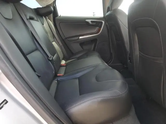 2017 VOLVO XC60 T6 INSCRIPTION  